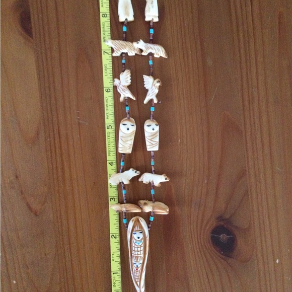 Vintage Zuni Corn Maiden Fetish Necklace. - Picture 9 of 10